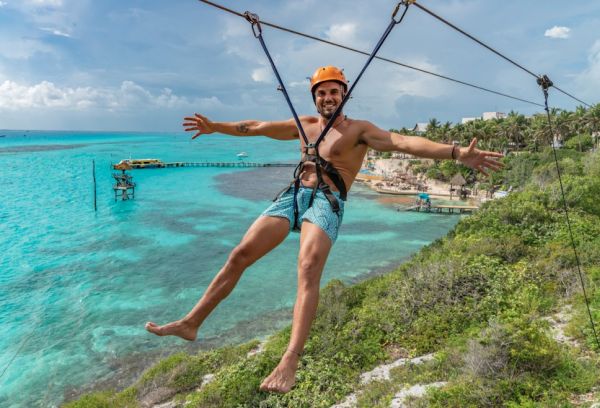 Garrafon Park – Live The Adrenaline To The Max