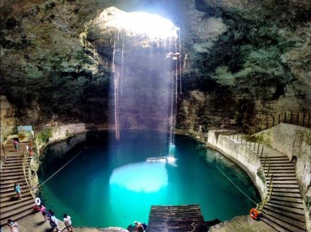 Cenote Hubiku Temozon Yucatan