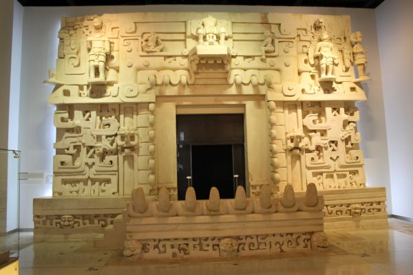 Horarios del Gran Museo del Mundo Maya